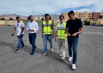 El nuevo césped de la Ciudad Deportiva del Cruce de Arinaga será el primero de la isla con una base orgánica