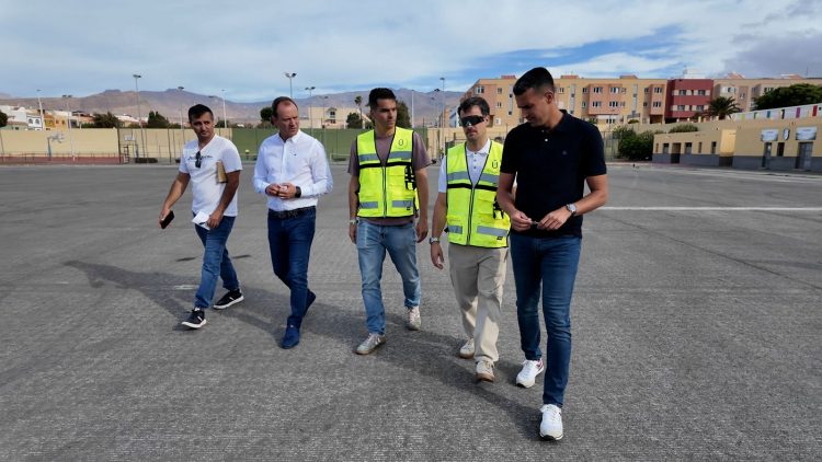 El nuevo césped de la Ciudad Deportiva del Cruce de Arinaga será el primero de la isla con una base orgánica