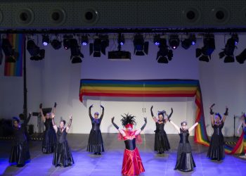 Danza y humor para reivindicar el Orgullo LGTBIQ+