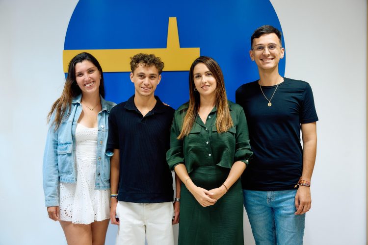 La Fundación Puertos de Las Palmas recibe a la Comisión de Fiestas del Carmen de La Isleta y refuerza su compromiso con las iniciativas culturales vinculadas al entorno portuario