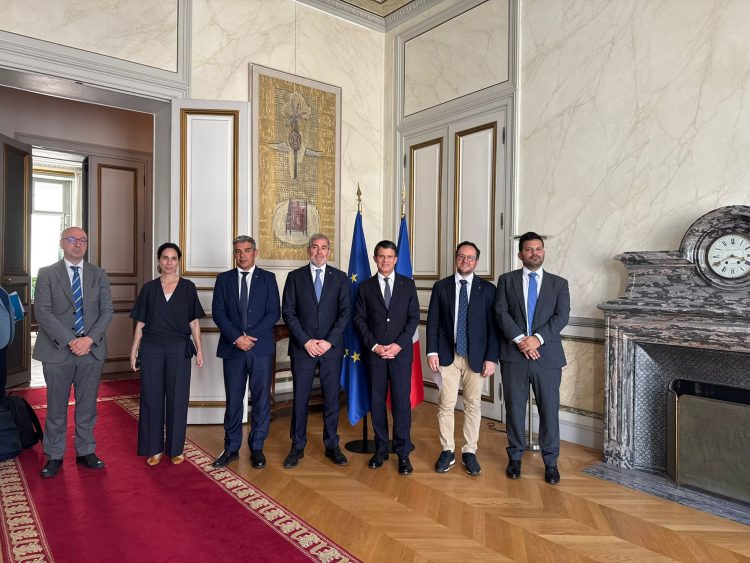 Canarias recaba el apoyo de Francia en sus demandas ante la UE para incrementar la ficha financiera del POSEI