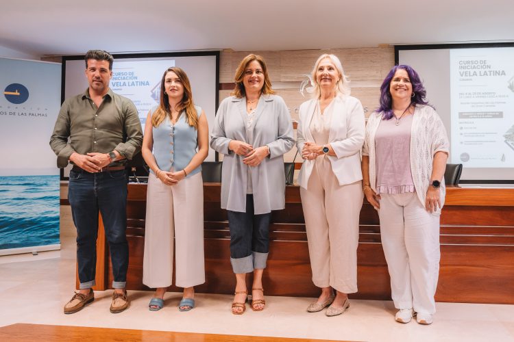 La Fundación Puertos de Las Palmas y la Federación de Vela Latina presentan el primer curso gratuito de iniciación a la Vela Latina Canaria de botes Fundación Puertos Las Palmas