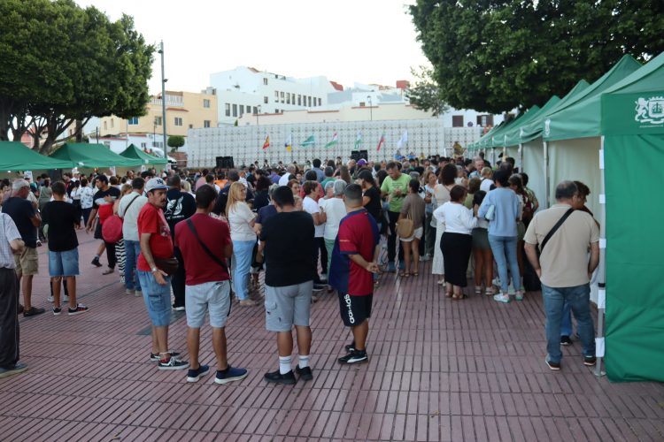 La Plaza de la Candelaria de Ingenio, una generosa cocina para degustar los platos de Canarias, Venezuela, Tayikistán y Lesoto