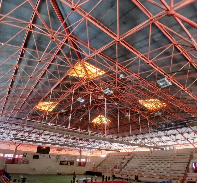 SBT repara e impermeabiliza el techo del Pabellón Cubierto de San Fernando