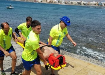 Arinaga se convierte en escenario de un nuevo ejercicio de rescate marítimo