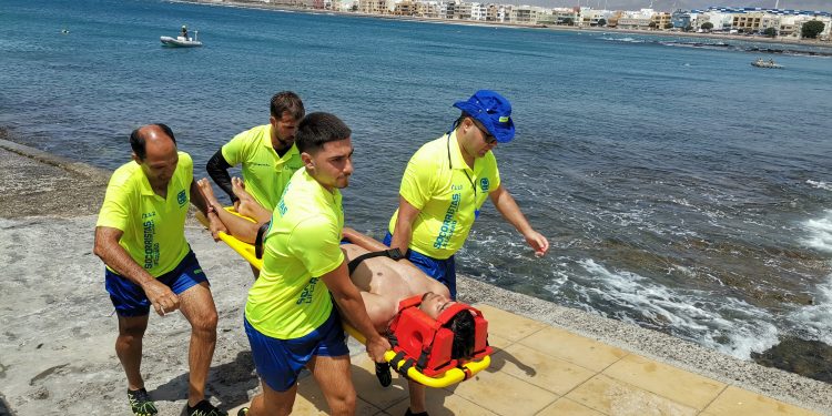 Arinaga se convierte en escenario de un nuevo ejercicio de rescate marítimo