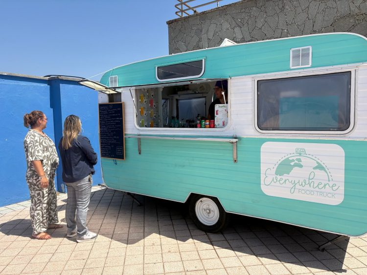 Sabor sobre ruedas para animar el verano en El Burrero