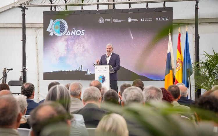 Clavijo resalta la aportación del IAC a la ciencia y a las islas durante sus 40 años en la cumbre mundial de la astrofísica