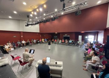La soprano Judith Pezoa imparte un curso que combina técnica vocal, emoción y pedagogía