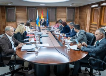 El Gobierno destaca la estabilidad y los avances al ‘modo canario’ como señas de identidad de su gestión