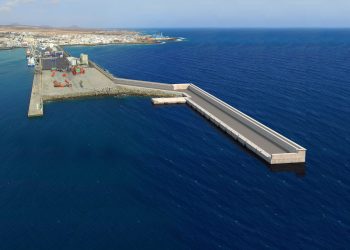 Arranca la construcción del dique muelle comercial del Puerto de Puerto del Rosario