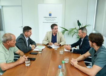 Servicios Sociales y Gobierno de Canarias adoptan medidas urgentes para mejorar la convivencia entre los centros de acogida y los vecinos