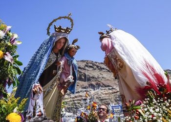 Arguineguín y Playa de Mogán reafirman su hermandad con el emotivo encuentro de las Vírgenes del Carmen