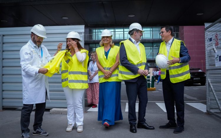 El Gobierno reforzará la sanidad pediátrica con la nueva torre del Hospital Materno-Infantil