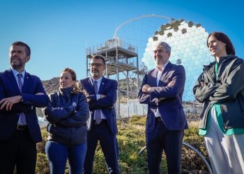 El Gobierno de Canarias garantiza al consorcio su “firme apoyo” a la instalación del gran telescopio en La Palma