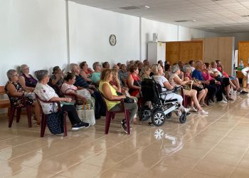 SANTA LUCÍA DE TIRAJANA PROMUEVE LA SALUD DE LAS PERSONAS MAYORES CON EL PROGRAMA “NUESTRO DULCE RATITO”