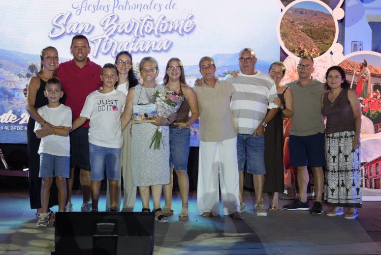 San Bartolomé de Tirajana rinde homenaje a Clara Mejías “Cuqui” como cierre de sus fiestas patronales
