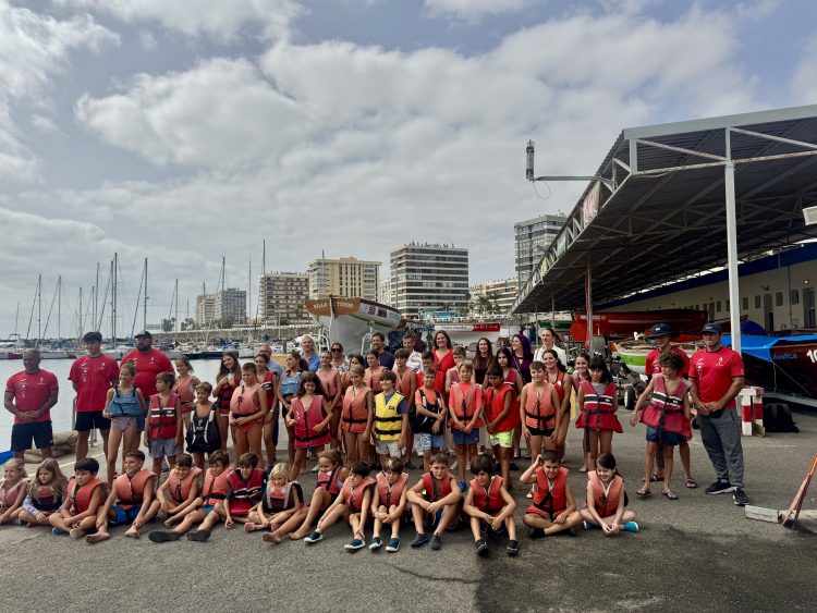 Éxito rotundo en la inauguración del Curso de Iniciación a la Vela Latina de la Fundación Puertos de Las Palmas