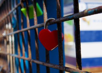 Una quincena de lentes capturan la magia de Playa de Mogán en el primer Concurso de Foto Rápida