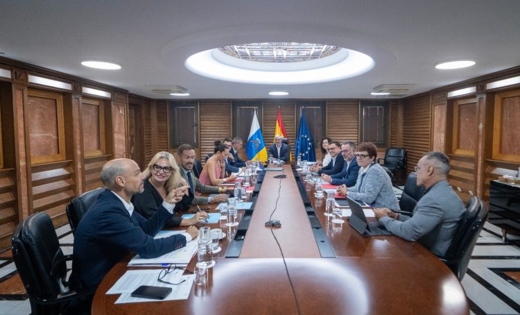 Canarias avanza hacia la corresponsabilidad real y efectiva entre mujeres y hombres en el ámbito personal y laboral