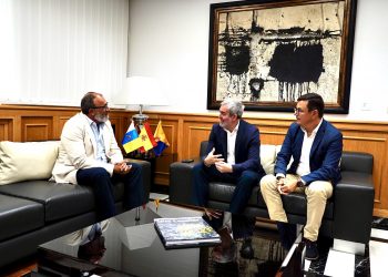 El alcalde pide al presidente Fernando Clavijo que se busque financiación para crear los tribunales de instancia en Santa Lucía