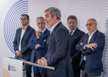 Gobierno, Estado y Cabildo de Gran Canaria sellan un protocolo para garantizar la financiación y el desarrollo del tren en la isla