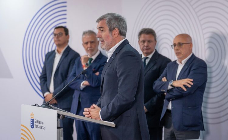 Gobierno, Estado y Cabildo de Gran Canaria sellan un protocolo para garantizar la financiación y el desarrollo del tren en la isla