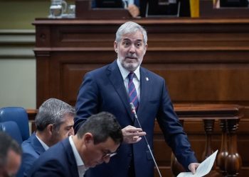 Fernando Clavijo destaca la mejora de los servicios públicos esenciales y el valor de la política útil