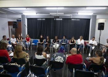 Mogán lleva a las aulas la gestión emocional del duelo con un nuevo proyecto