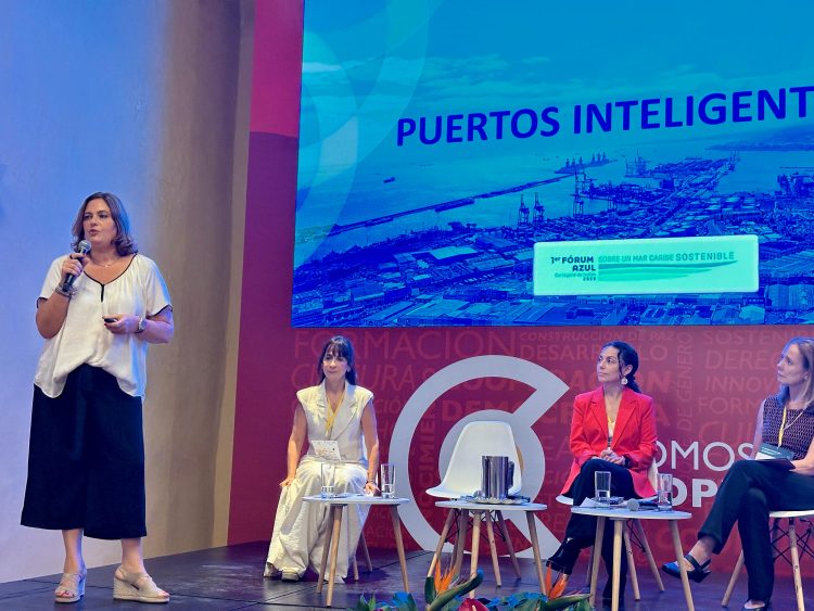 La Autoridad Portuaria de Las Palmas presenta su modelo de ‘Puertos Inteligentes’ en el Primer Fórum Azul de Cartagena de Indias