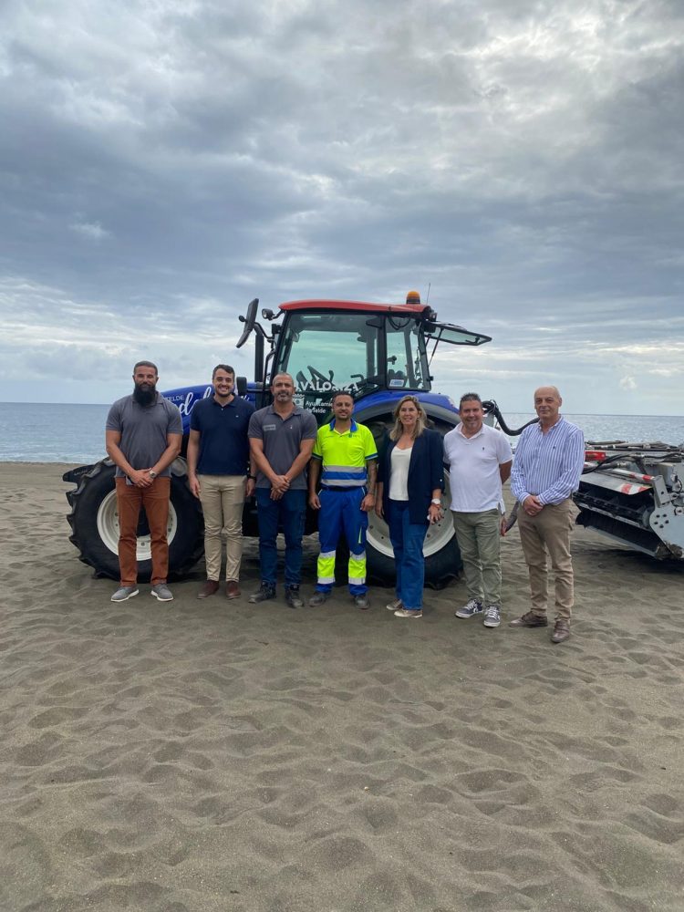 Telde invierte 70.000 euros en nueva maquinaria de limpieza de playas