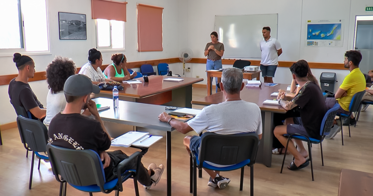 Mogán pone en marcha el curso de Formación Básica en Seguridad para trabajar en el mar