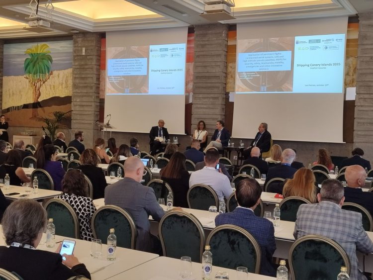 El Puerto de Las Palmas se posiciona como hub del Atlántico medio