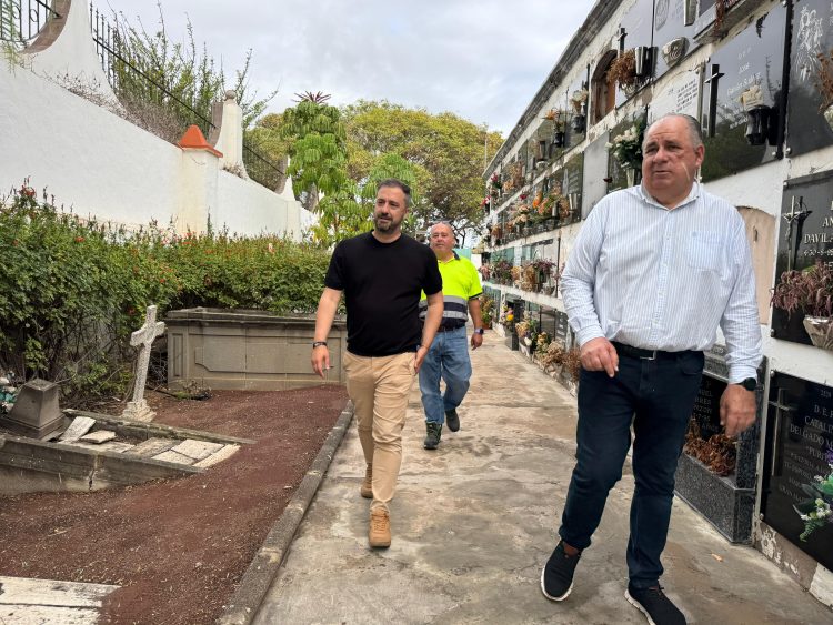 Telde ultima el embellecimiento de los cementerios de la ciudad de cara al Día de Todos los Santos