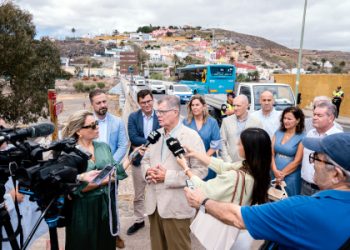 Gobierno de Canarias y Ayuntamiento de Telde ponen en valor el legado de Juan León y Castillo en el Puente de los Siete Ojos