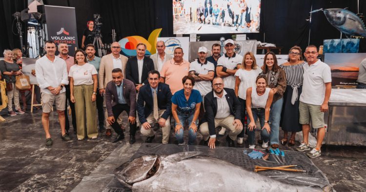 El atún y la esencia marinera brillan en la 8ª Feria del Atún y el Mar de Mogán