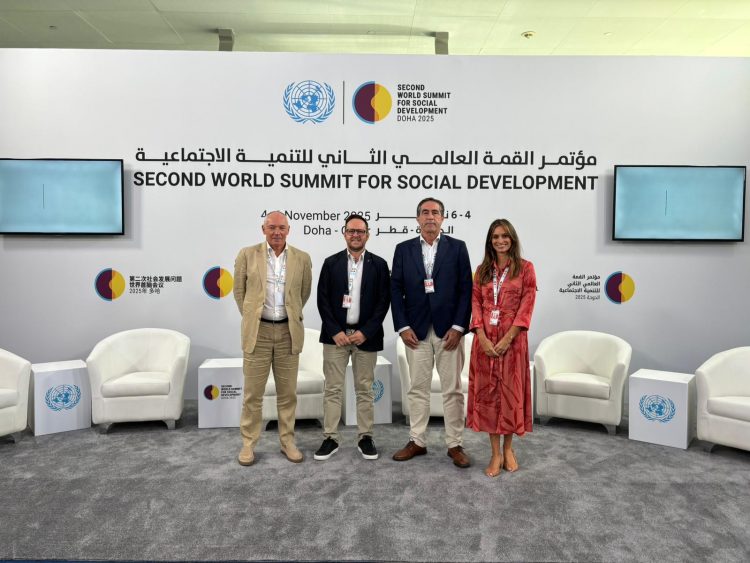 Canarias defiende en Doha que se aumente la financiación alimentaria en África para frenar los procesos migratorios