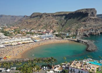 Mogán abre las playas de Mogán, Puerto Rico, Patalavaca, El Perchel y Anfi