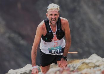 El fondista Chema Martínez se suma a una San Silvestre Las Palmas de Gran Canaria, que este año correrá por la paz