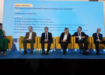 Agüimes defiende la colaboración público-privada en el I Congreso de Vivienda de Canarias