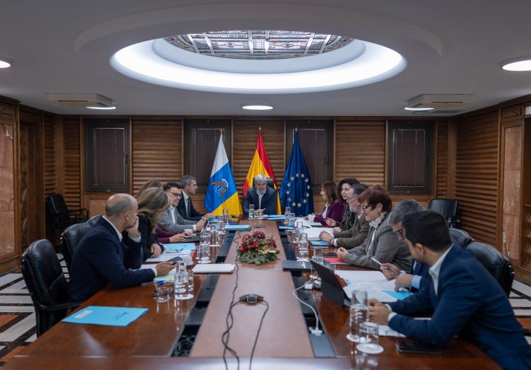 El Gobierno aprueba dos ofertas de empleo público de la Administración General del año 2025 con 556 plazas