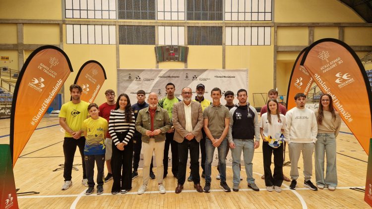 Una veintena de deportistas de Santa Lucía de Tirajana reciben las primeras subvenciones individuales del Ayuntamiento