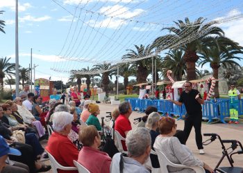 Los mayores también disfrutan de las Navidades del Mundo