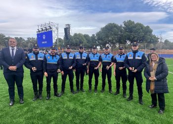 Reconocimiento a la Policía Local de Ingenio en Paiporta por su colaboración tras la DANA