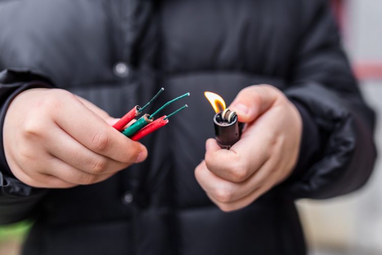 Agüimes pide reducir el ruido de la pirotecnia por respeto a los colectivos vulnerables