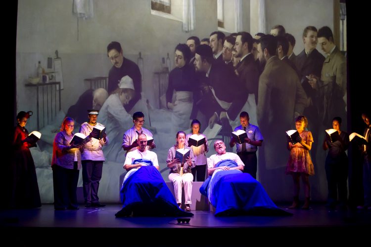 Delirium Teatro entrelaza a tres mujeres bajo la sombra de Anna Karenina en ‘Libros cruzados’