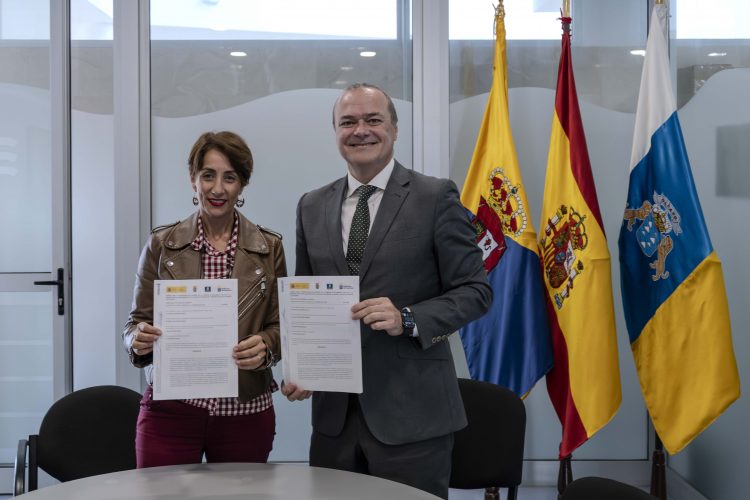 Mogán firma la adenda que amplia la financiación para la construcción de VPO en Arguineguín