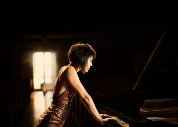 La Mahler Chamber Orchestra se dispone a sacudir el FIMC con Yuja Wang, la pianista que rompe estereotipos