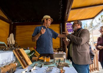 La Feria de Navidad en la Avenida de Canarias ofrece los mejores productos de los artesanos y artesanas de Santa Lucía de Tirajana