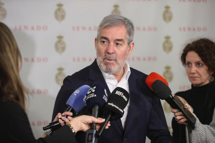 Canarias pedirá actuar a la Fiscalía si una comunidad autónoma se niega a acoger a menores migrantes